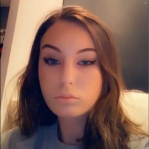 Meet your Posher, Leah